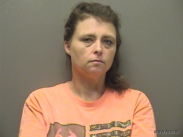 Leslie Renee Jones