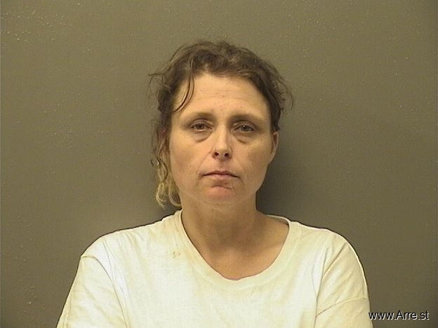 Leslie Renee Jones