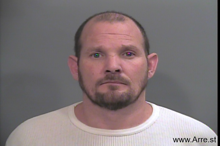 Mark  Roberts